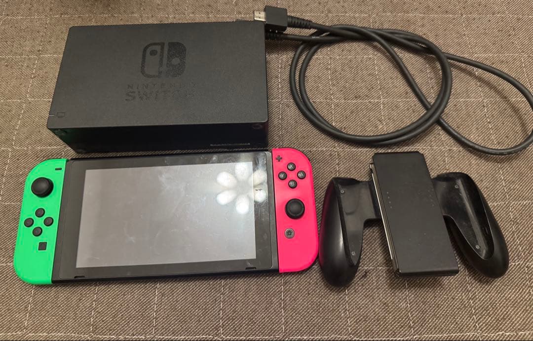 Nintendo Switch 2019年製