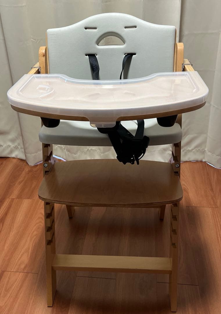 ビヨンドジュニア ベビーチェア