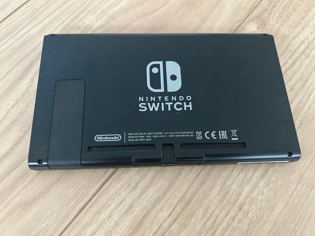 【良品】2020年製 Switch 本体のみ 新型モデル 動作確認済