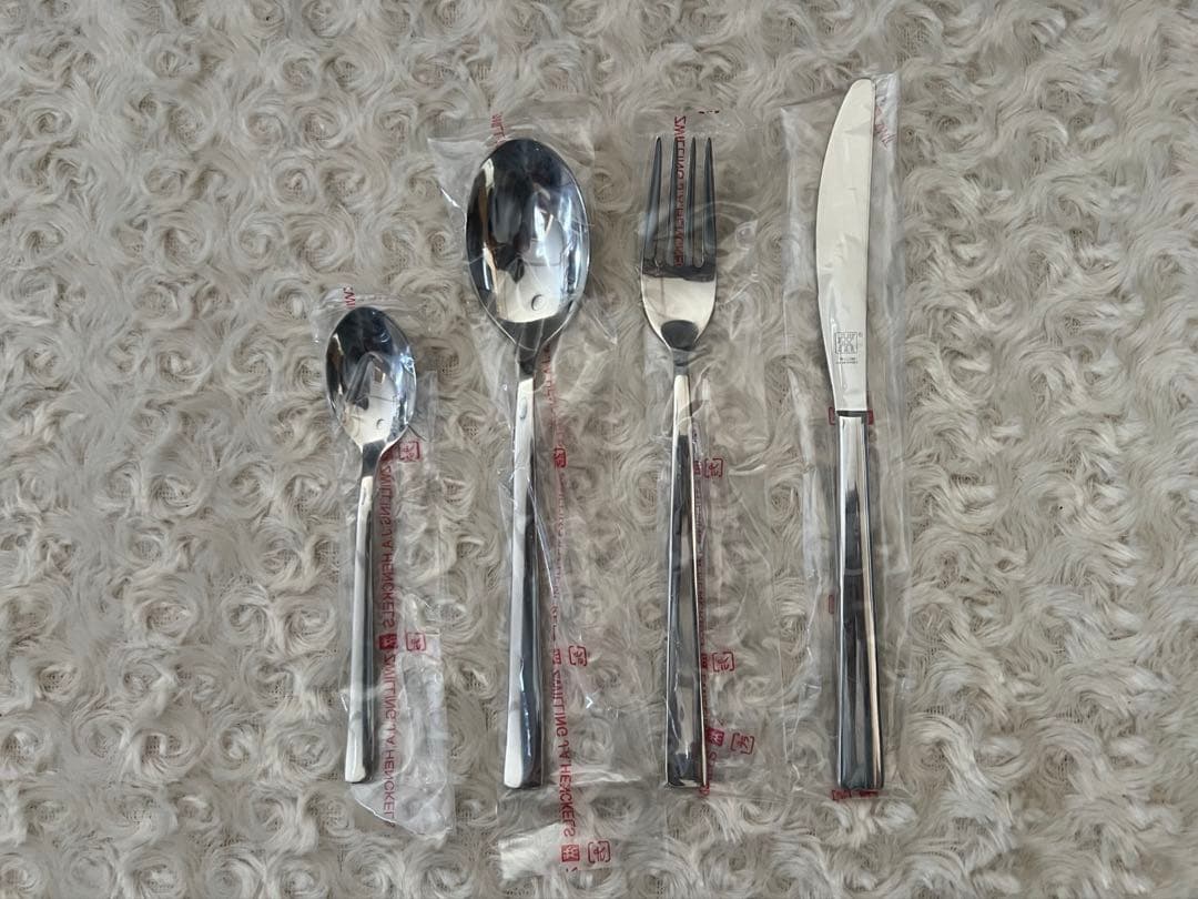 ツヴィリング ヘンケルス　カトラリーセット　ベラ　ディナーセット〈20本セット〉