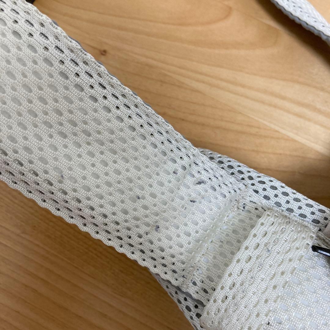 BABYBJORN ベビーキャリア HARMONYクリーム