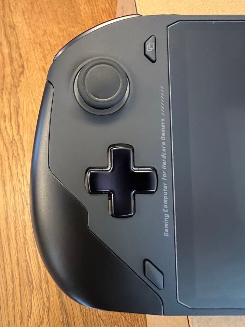 美品 ONEXFLY 国内正規AMDRyzen 7 7840U/32GB/1TB