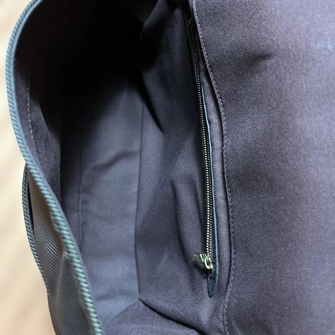 黒霧です。ルイビィトン　タイガ　メッセンジャーバック　ショルダーバック