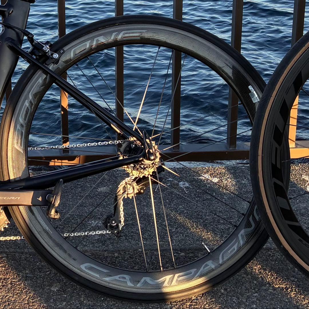 カンパニョーロ　ポーラワン50 チューブラータイヤ