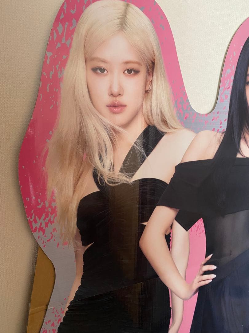 BLACKPINK 等身大パネル　アサヒ　スーパードライ　DRY