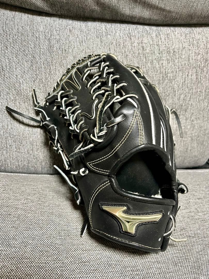 ミズノ グローバルエリート 硬式野球グラブ 左利き用