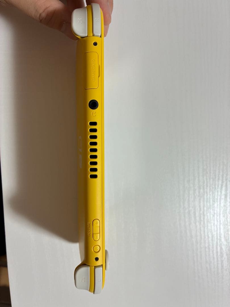 Nintendo Switch Lite イエロー 箱あり