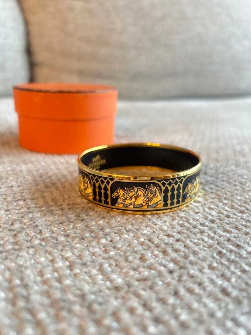 【未使用】HERMES エマイユ バングル PM 馬モチーフ