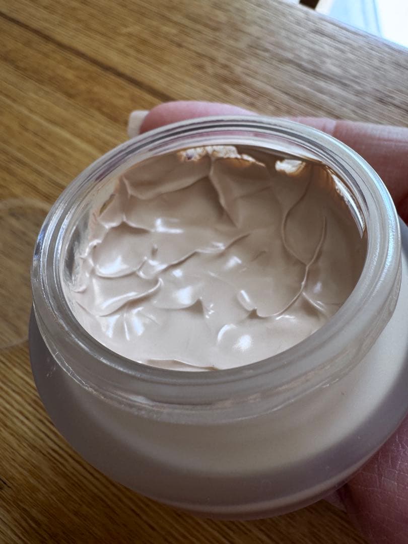 SUQQUザファンデーション205