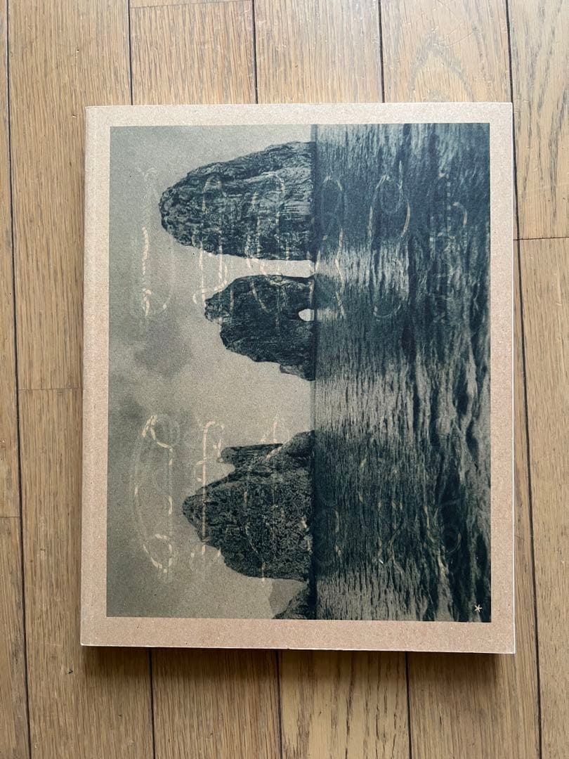 アート・デザイン・音楽 Batia Suter / Hexamile ( Mont-Voisin)