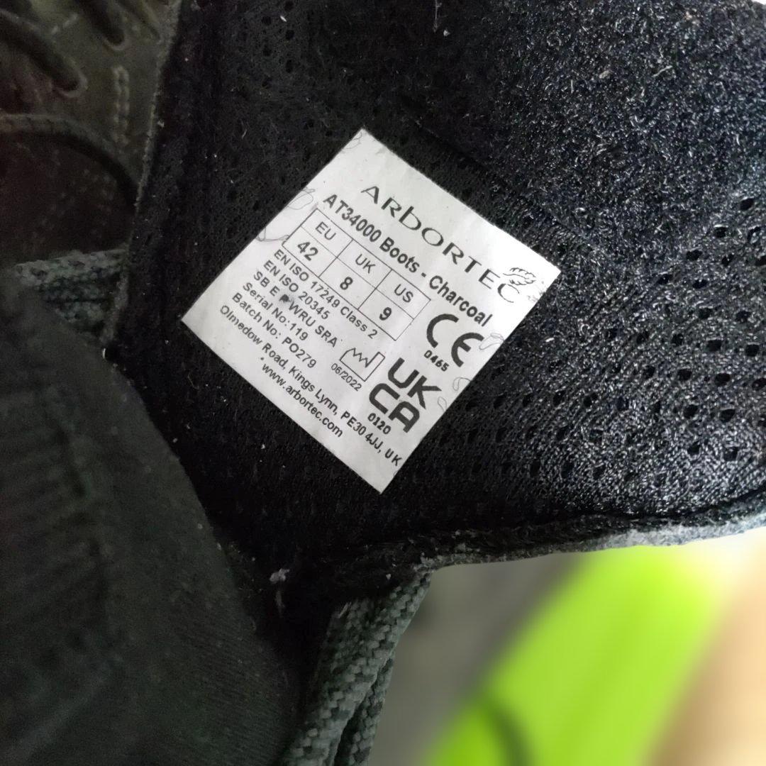 チェンソーブーツ　Kayo Black 安全靴 42サイズ