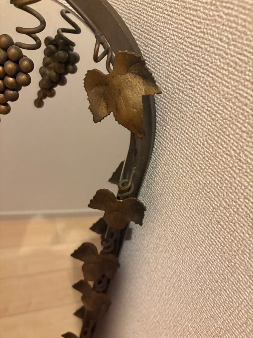 【ヴィンテージ】アーチ型 アイアンミラー 葡萄　リーフ装飾 鏡　アンティーク