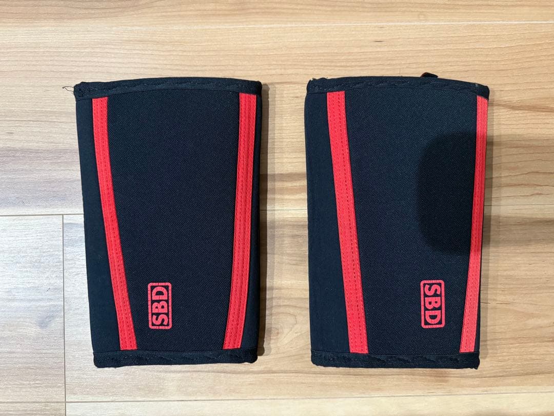 SBD エルボースリーブ M ブラック/レッド　筋トレ　トレーニング　ジム