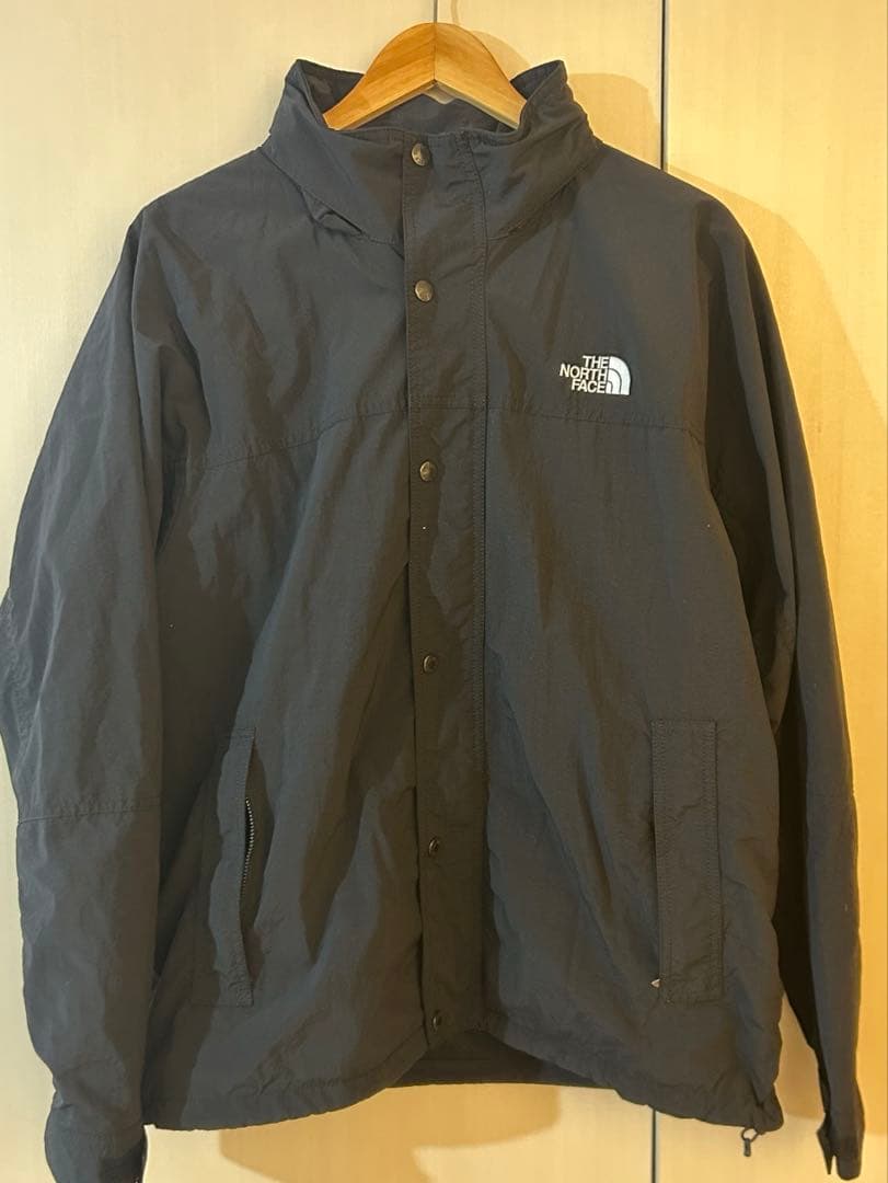 ノースフェイス　ハイドレナウィンドジャケット　ブラック