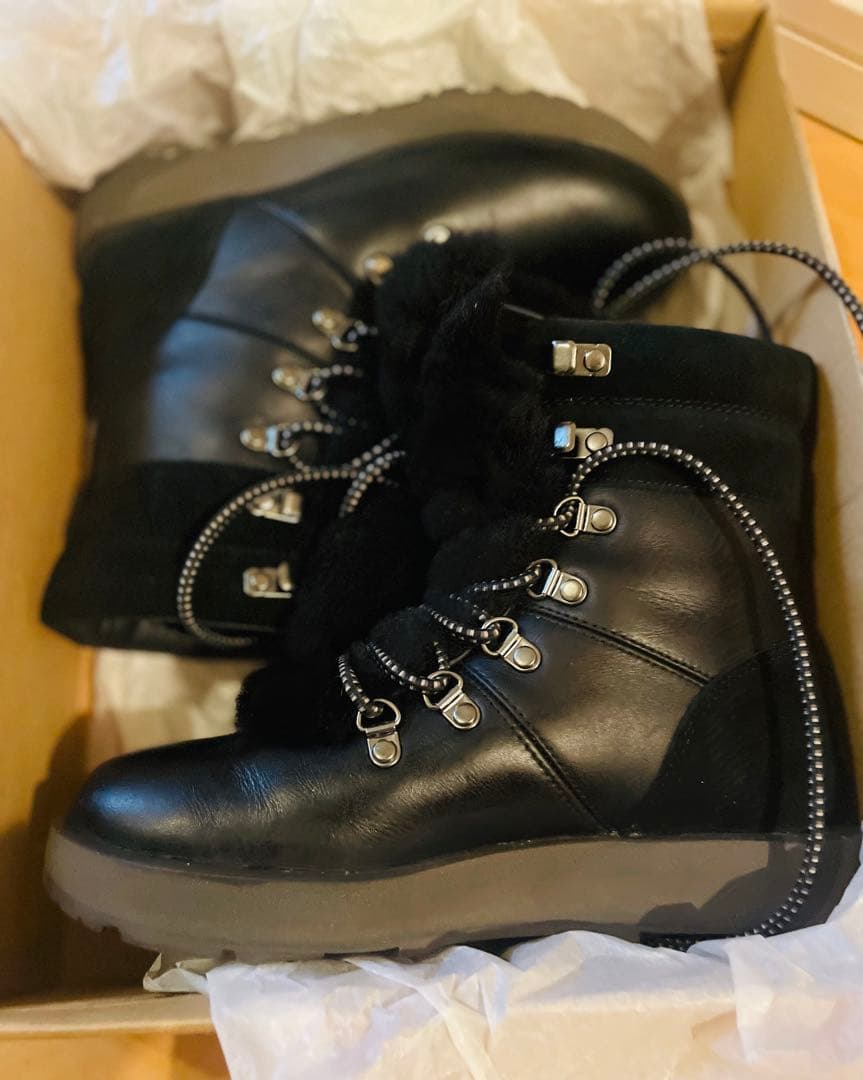 アグ ウィメンズ&ビキ ウォータープルーフ ブーツ 1017493 UGG