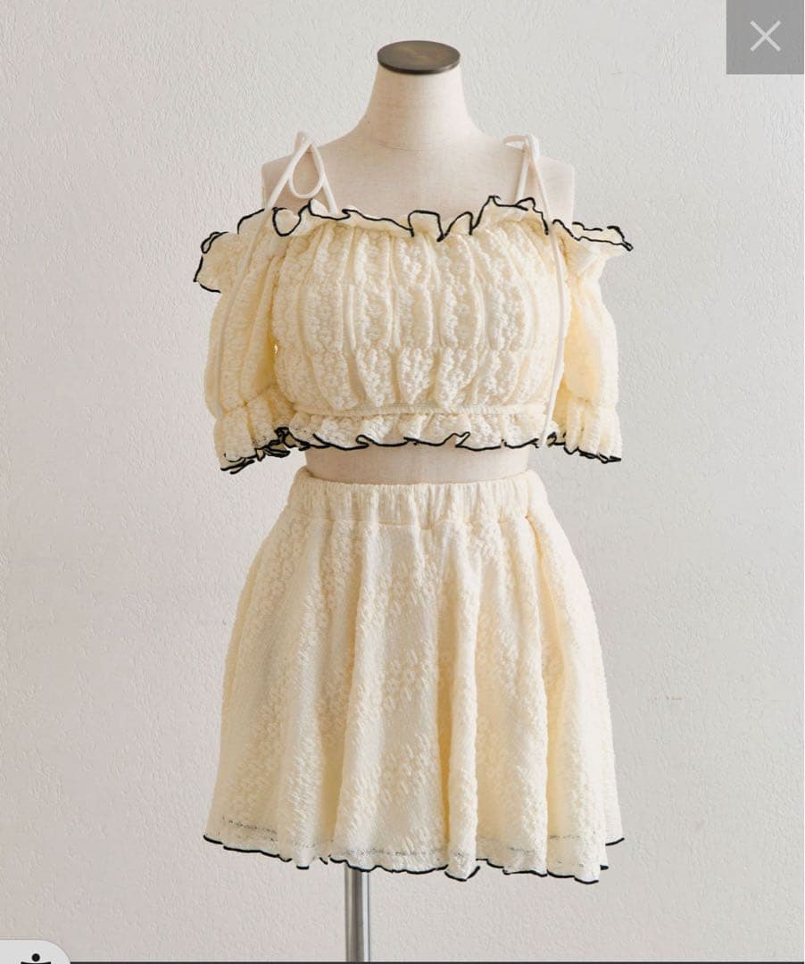 OLIVE des OLIVE レースシャーリングswim wear