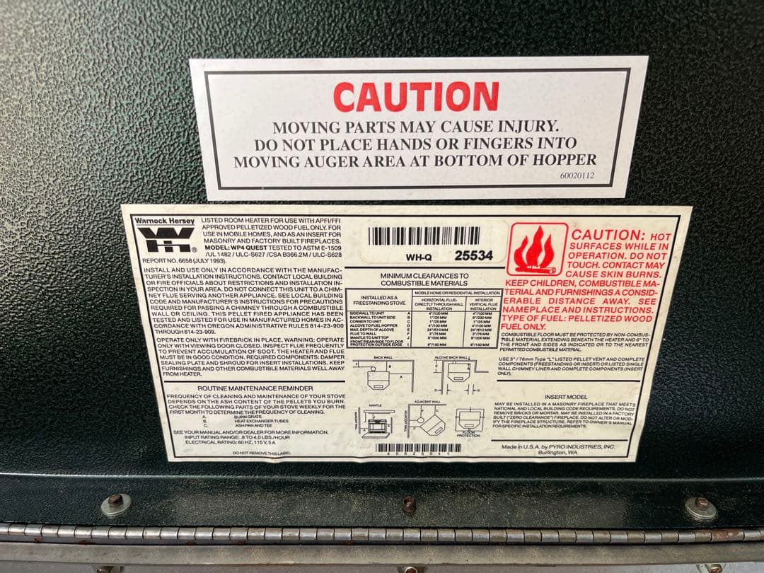 Whitfield ペレットストーブ + Hot Shots ペレット燃料付き！