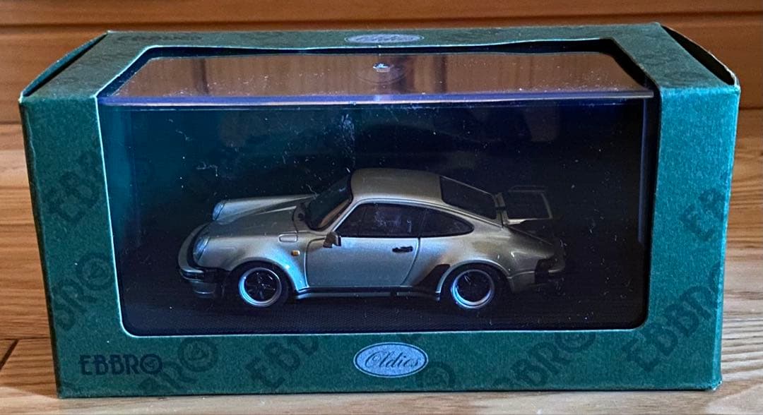 Ebbro Porsche 911 Turbo ゴールド 1/43