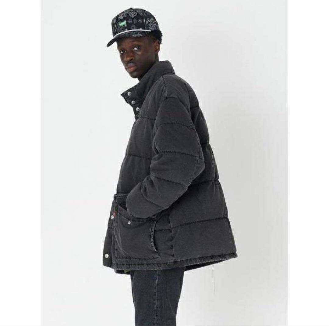 F*X様 Levi's ブラック ダウンジャケット