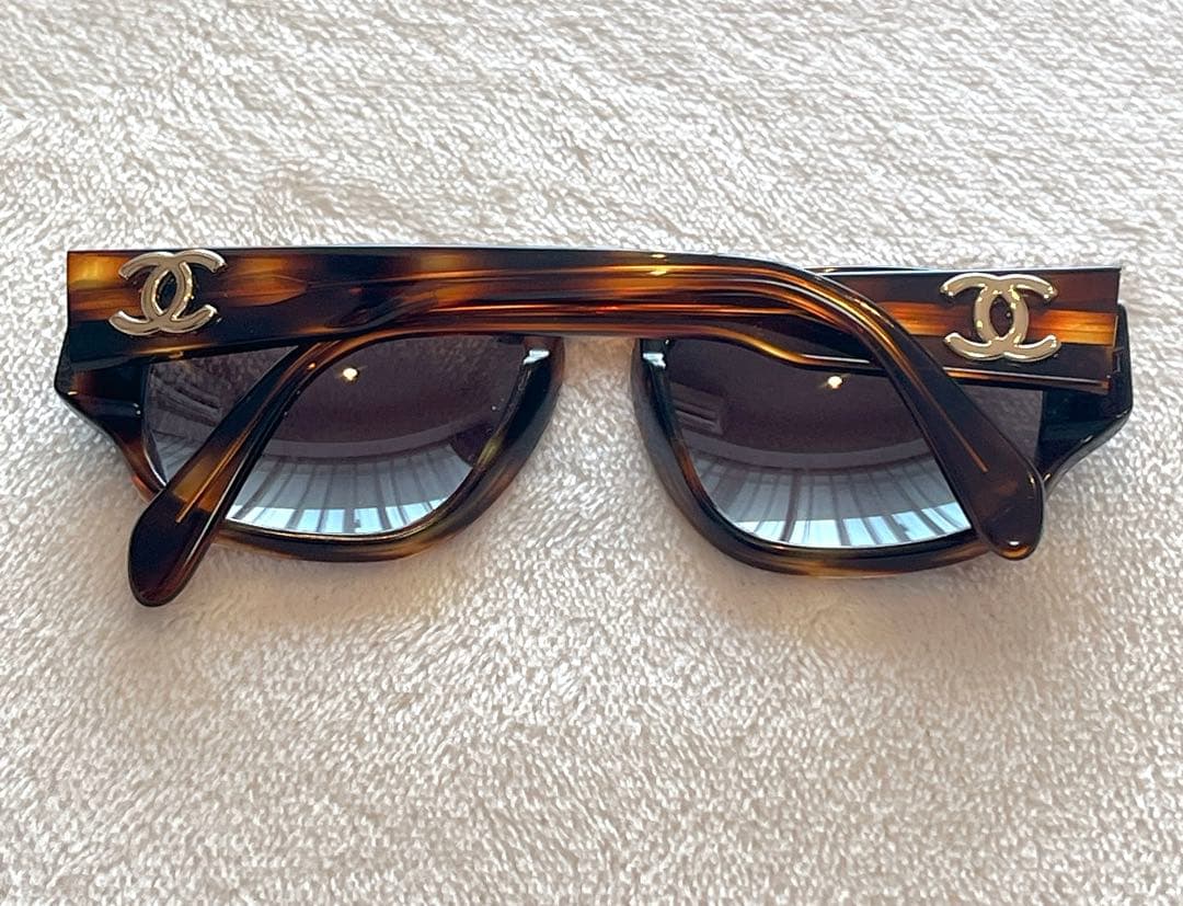 MM6050♦︎CHANEL サングラス♦︎ロゴ♦︎ブラウン♦︎レディース