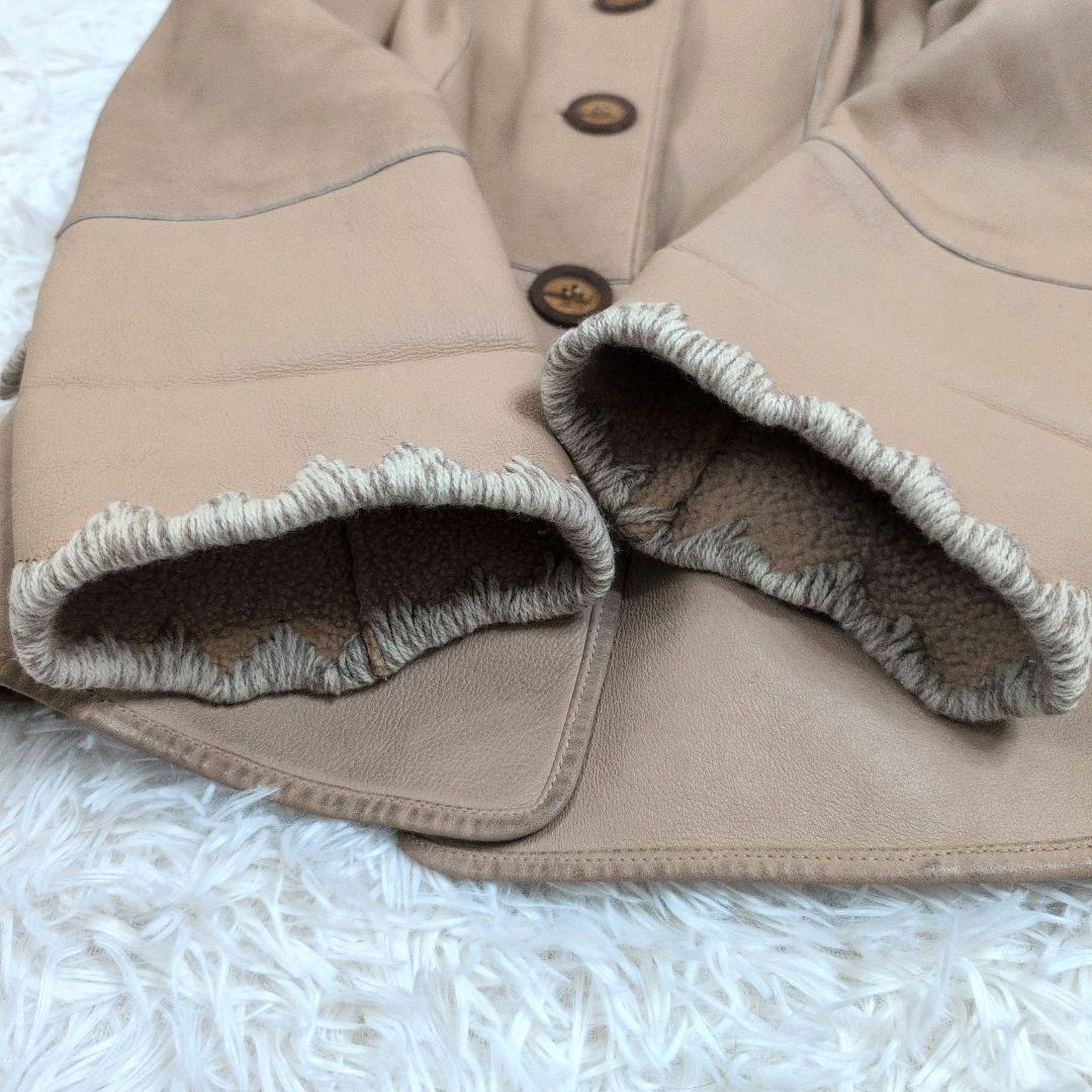 サルヴァトーレフェラガモ　レディース　レザージャケット　ガンチーニ　イタリア製