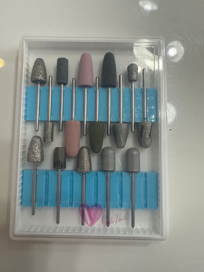 ネイルドリルビット 15個セット　メーカー多数　ケース付き