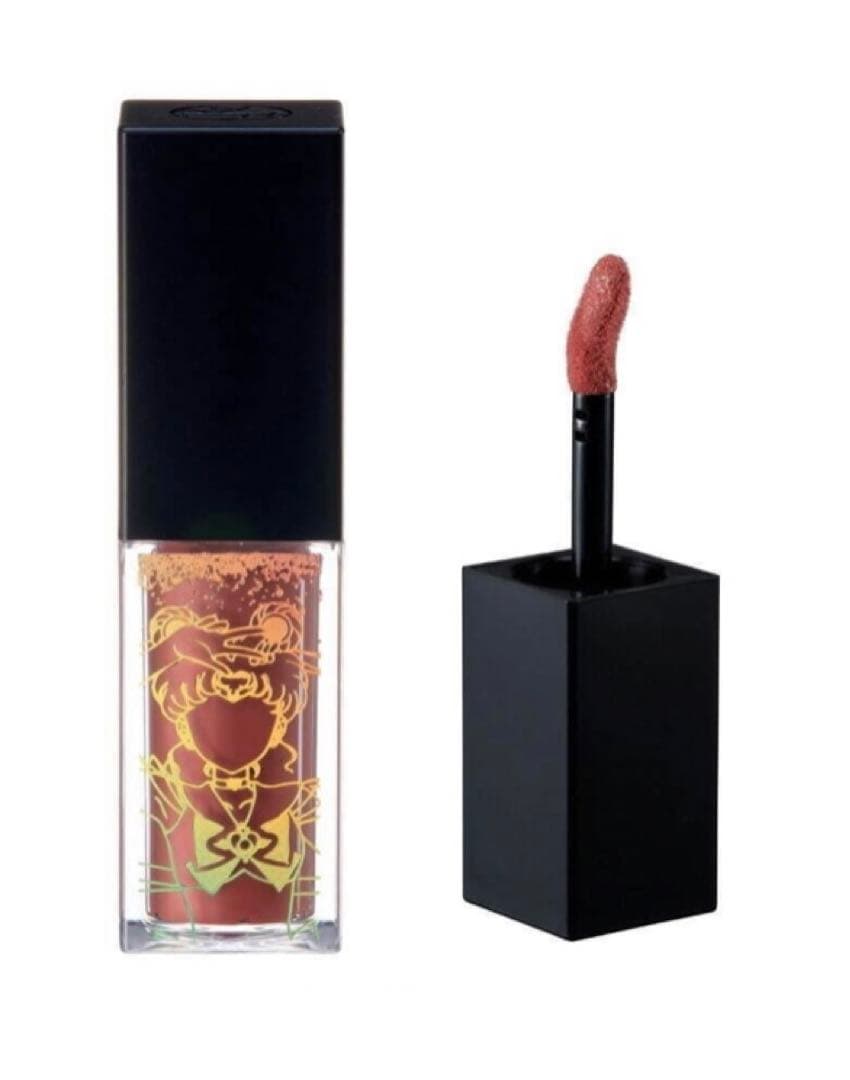 シュウウエムラ×セーラームーン