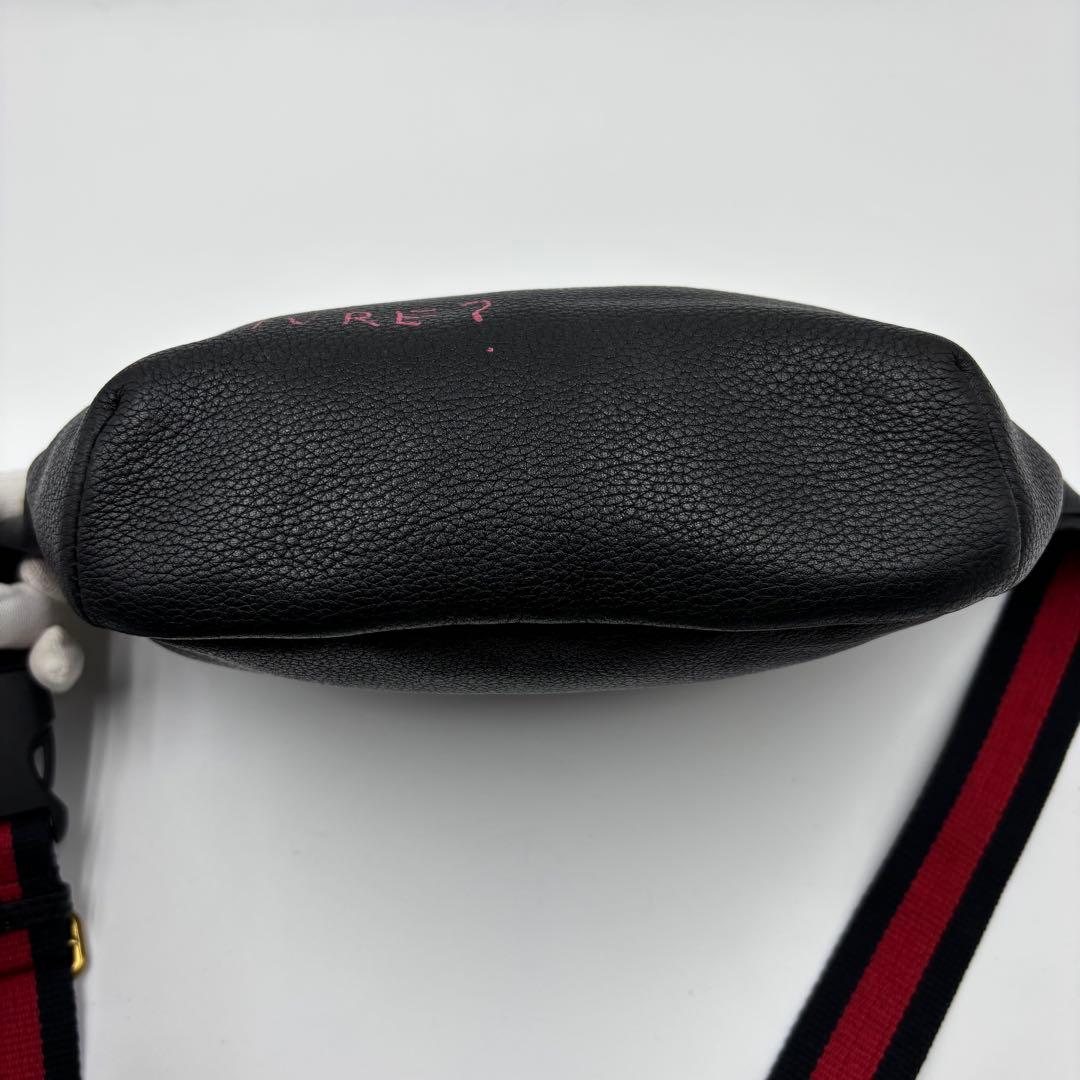 希少 GUCCI グッチ ショルダーバッグ ココキャピタン ウエストポーチ 黒