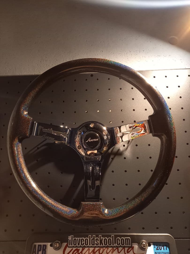 アベニューパフォーマンス　スターダストｘクローム　ステアリング　中古品