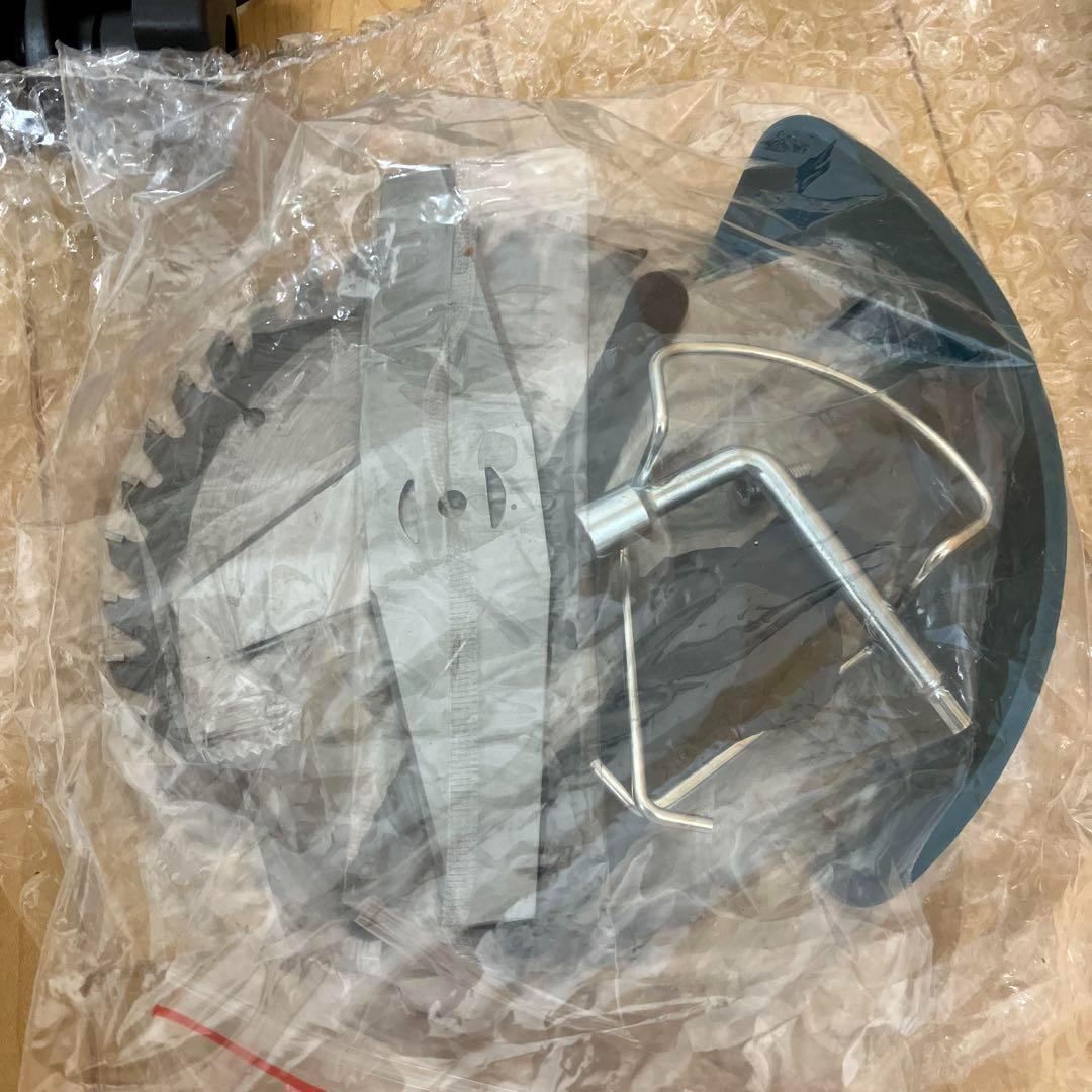 週末セール❣️草刈機 充電式 電動 コードレス 軽量 伸縮可能 草刈り機 4