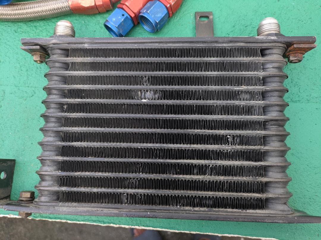 HKS　オイルクーラー汎用Rタイプ