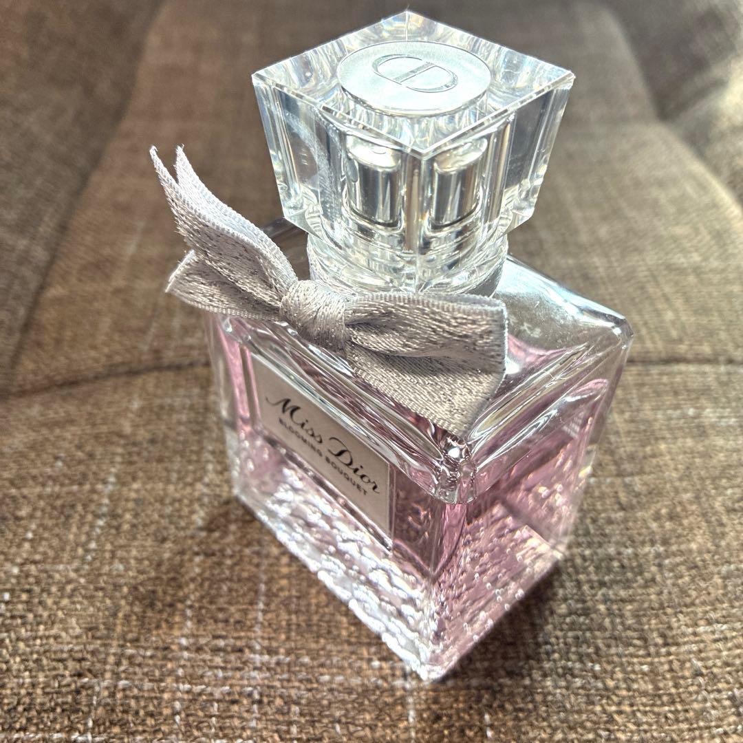 美品‼️MissDiorミスディオール ブルーミングブーケ 100ml