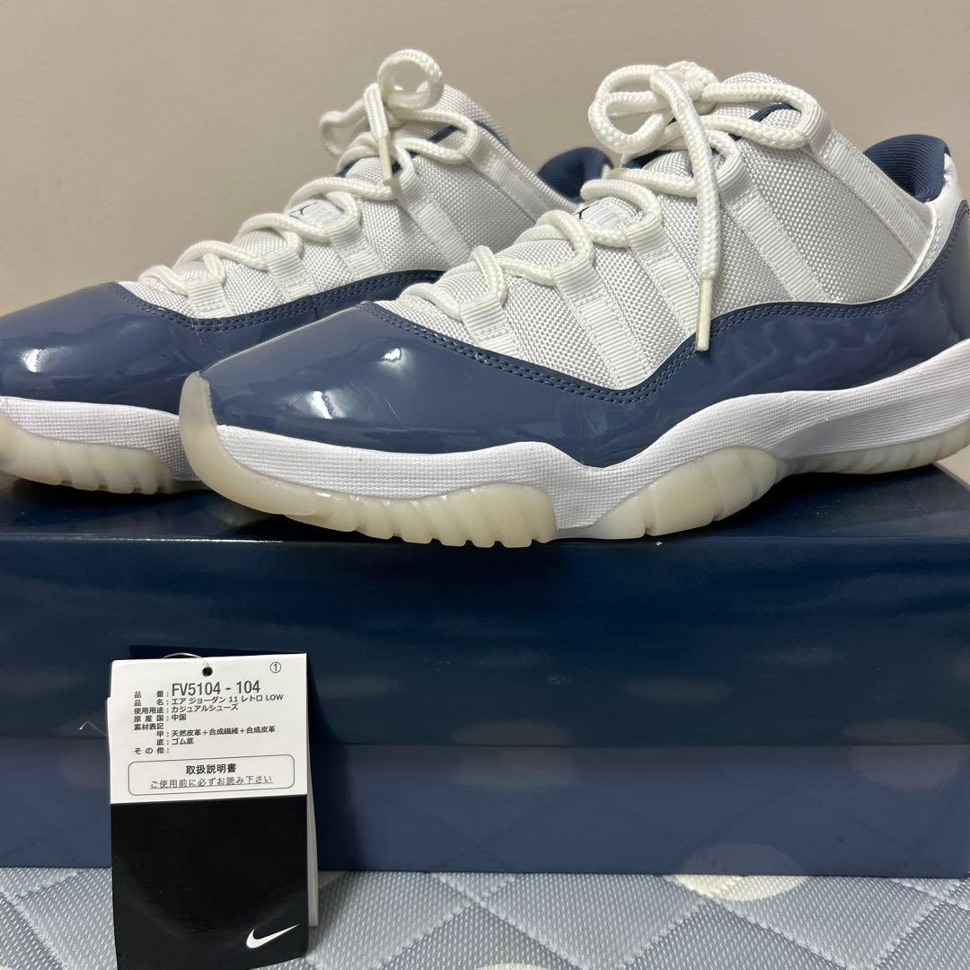シューズ(男性用) Nike Air Jordan 11 Low 2025