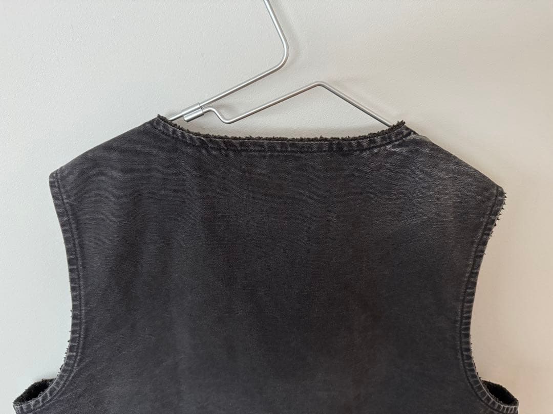 【超人気】カーハート ダックベスト XL ブラック 鬼フェード ヴィンテージ