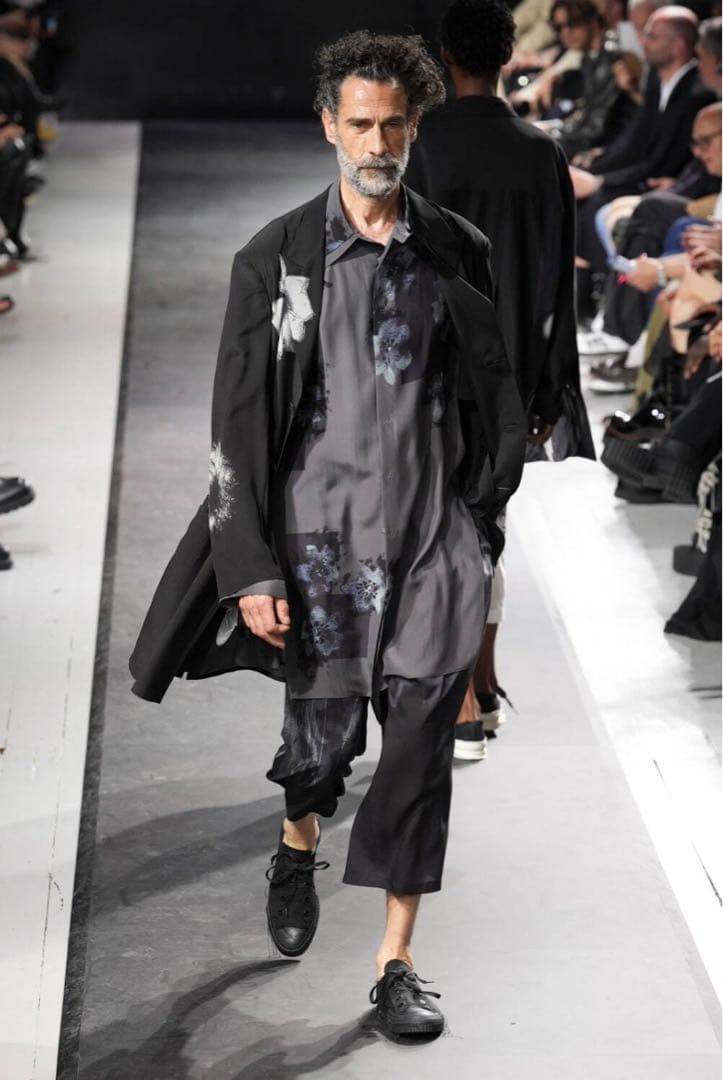 ヨウジヤマモト　25SS LOOK10 セットアップ