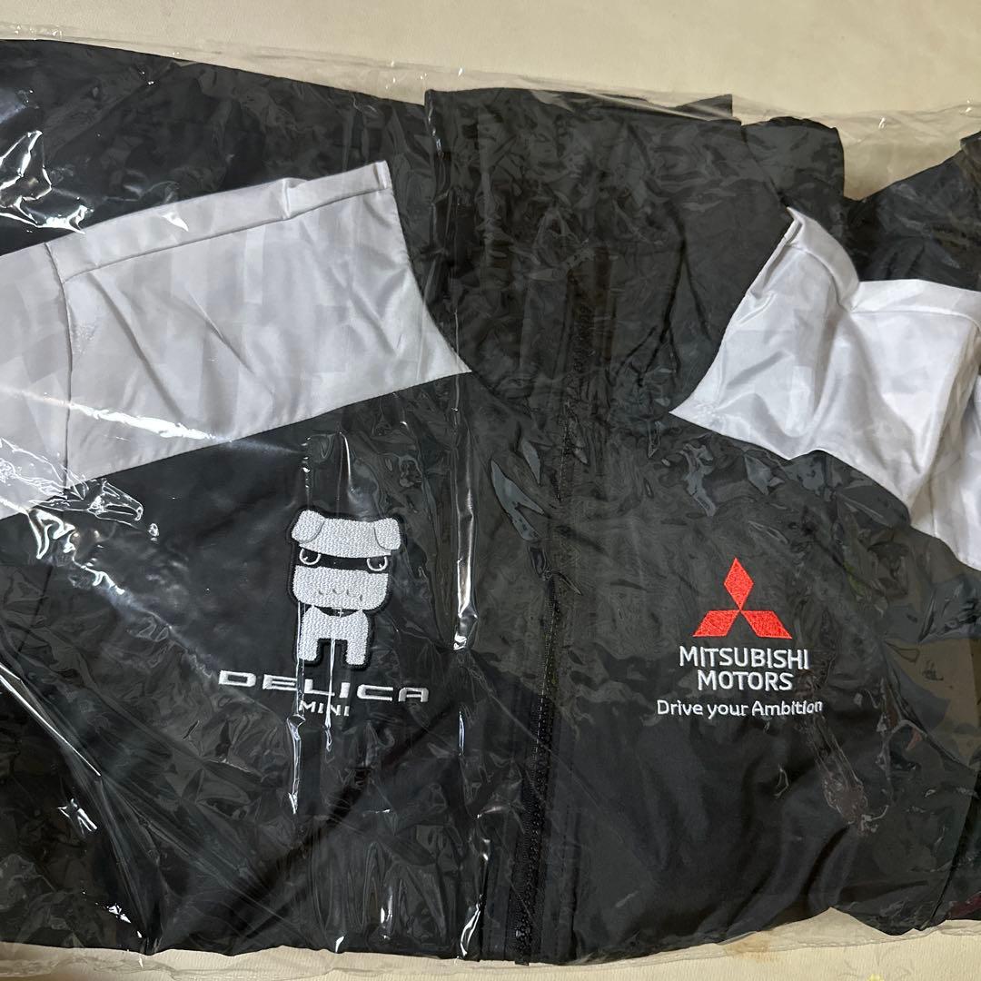 デリ丸⭐︎ウィンドブレーカー⭐︎新品未開封⭐︎Lサイズ⭐︎