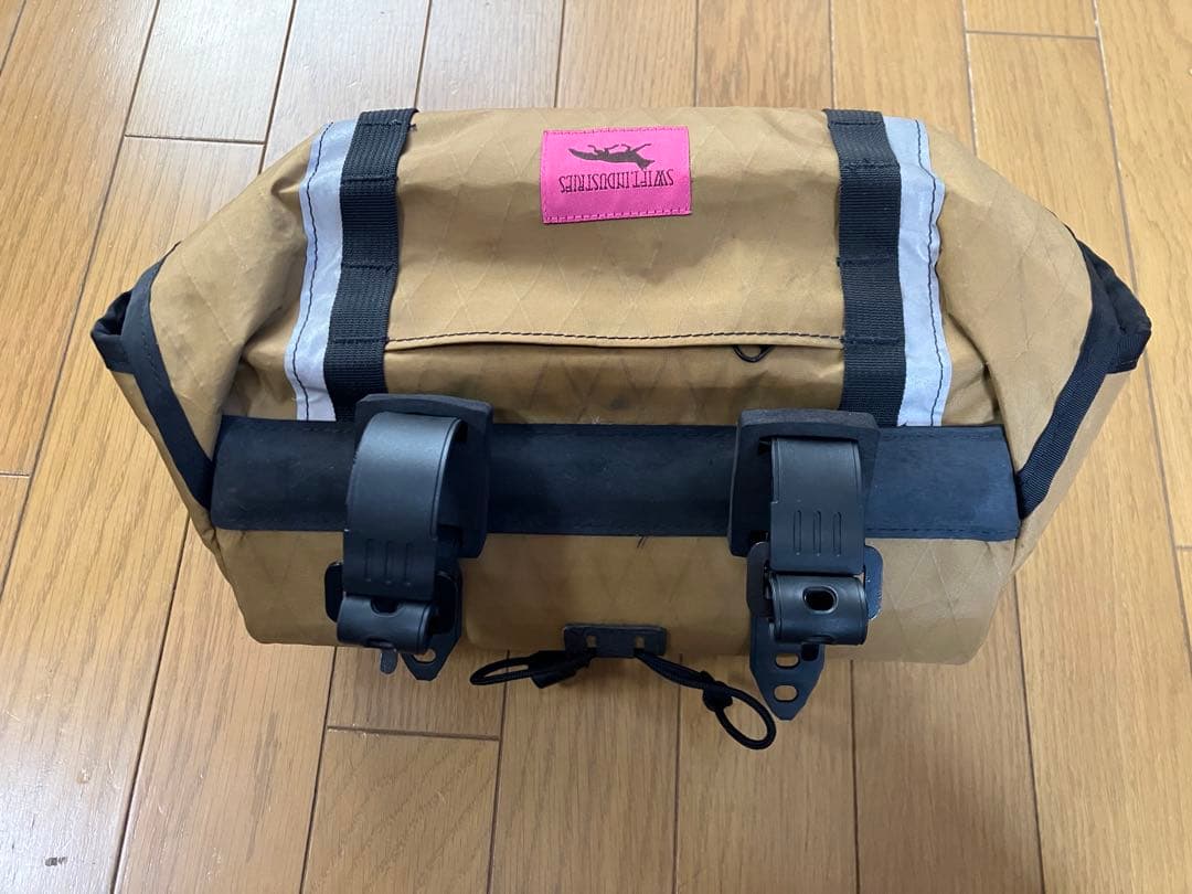 スウィフトインダストリーズ　カタリスト