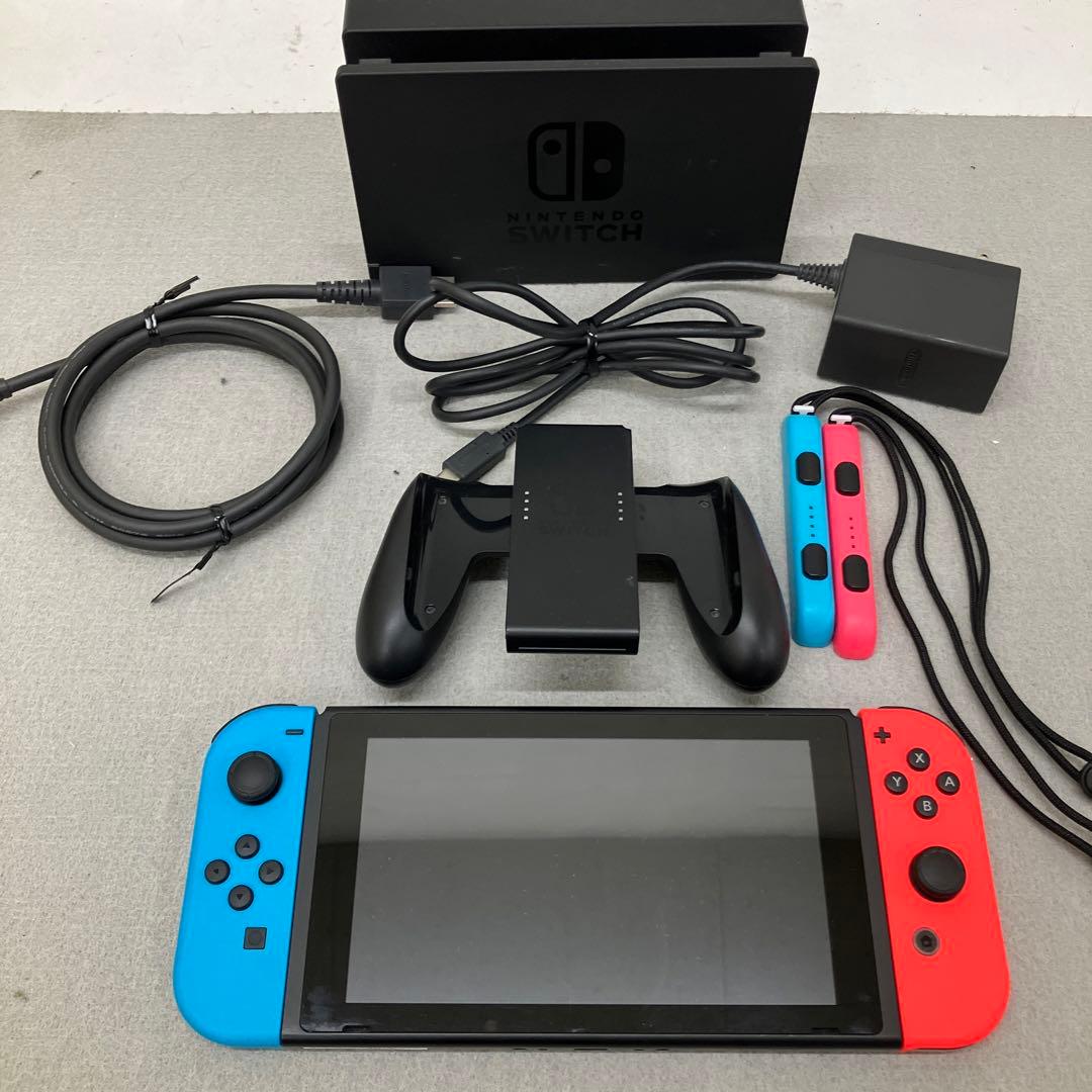 GD7145 Nintendo Switch 本体　SDカード付き