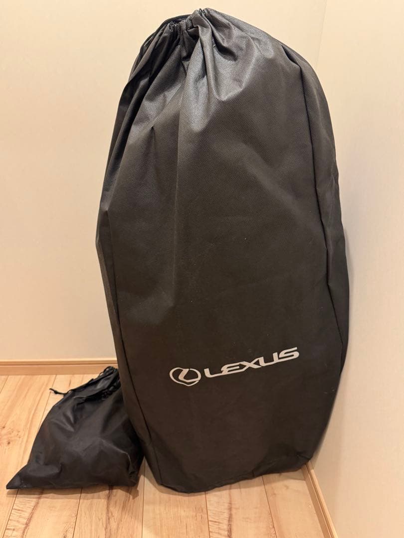 未使用シーリグ付き非売品！ご成約者用レクサス　ゴルフキャディバック最上位モデル。
