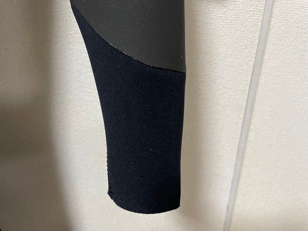 新品AIRTIGHT エアタイト　セミドライ 5mm/3mm フルスーツ L