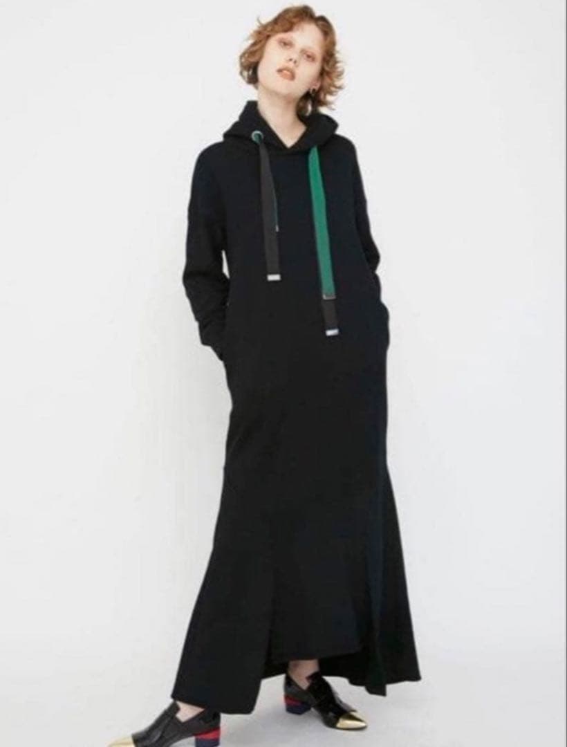 UN3D スウェットワンピース