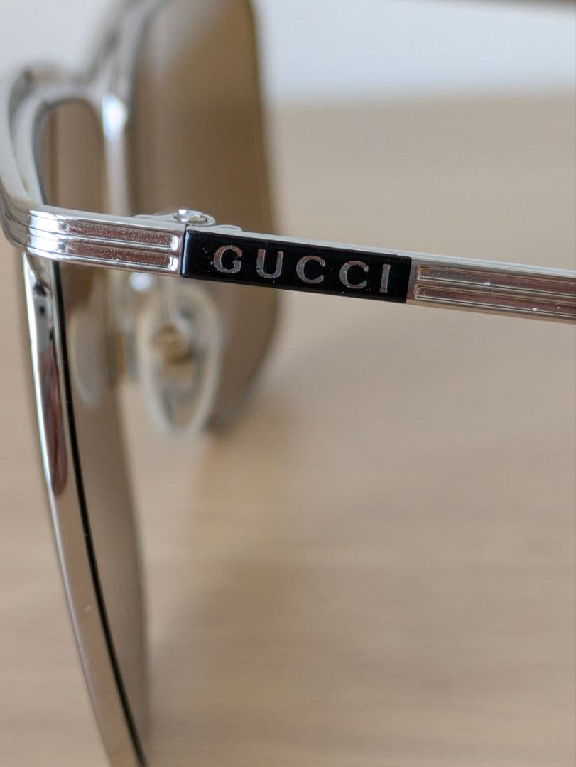 1月25日までの出品【新品・未使用】GUCCIサングラス