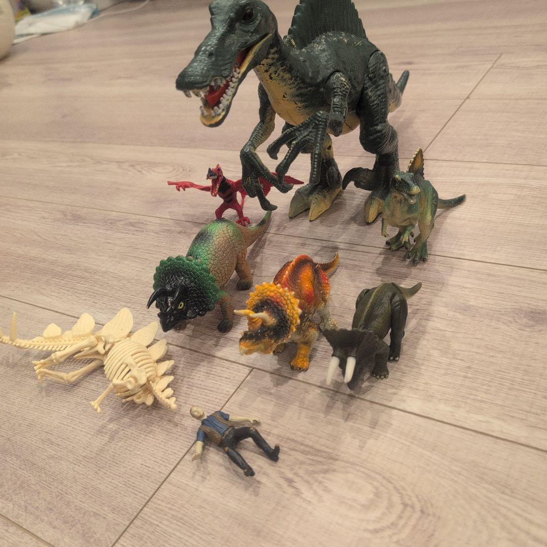 シュライヒ　ビッグ火山　恐竜セット　音の鳴るビッグ恐竜付き　説説明書付き