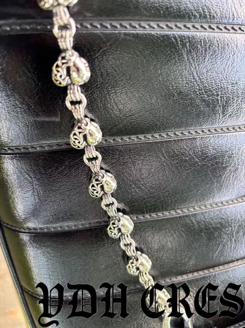 バイカー必須　ウォレット用ハート型　シルバーチェーン　TYPE3　QBKB004