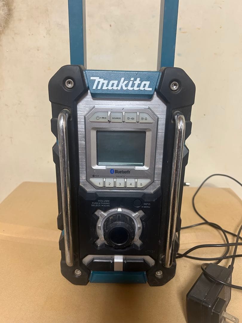 マキタ　ラジオ　Bluetooth MR108