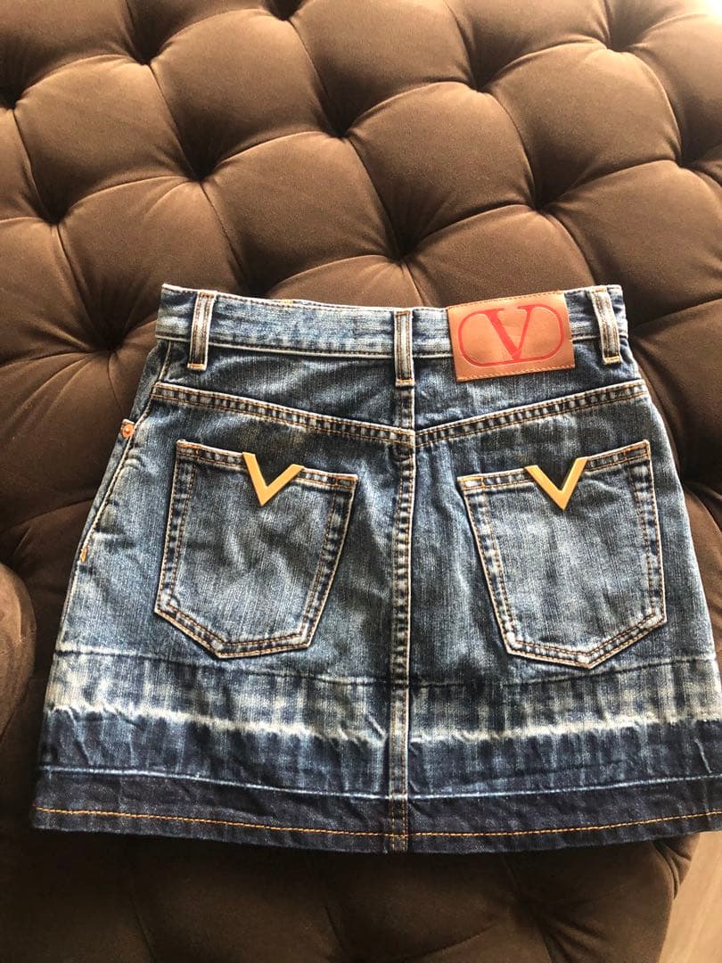 VALENTINO ヴァレンティノ　デニムVロゴスタイルスカート★