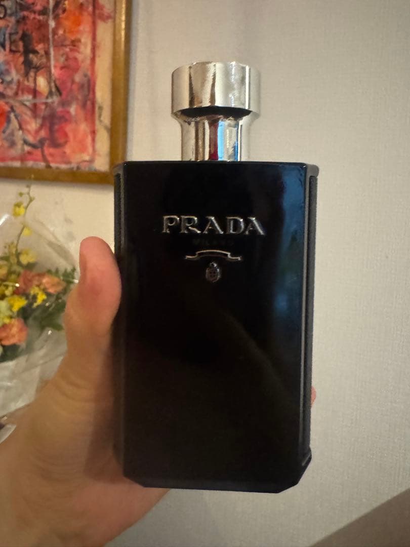 PRADA 男性用香水 ブラック　箱あり　正規品