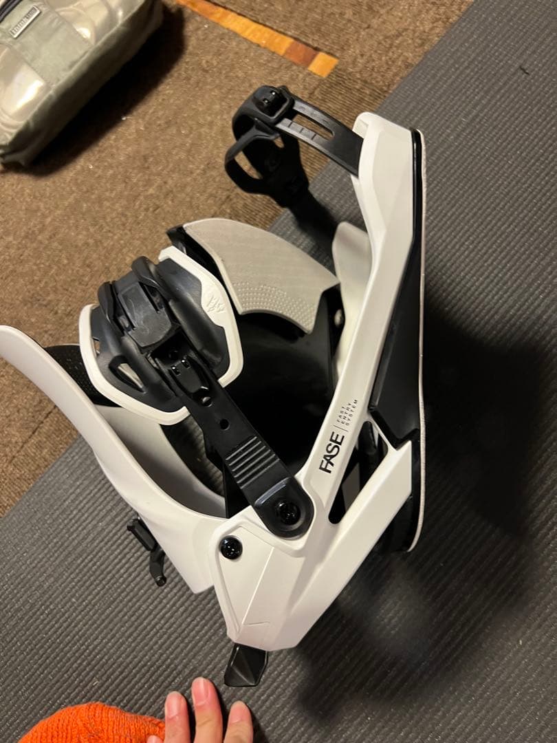 JONES ジョーンズ MERCURY FASE スノーボード バインディング