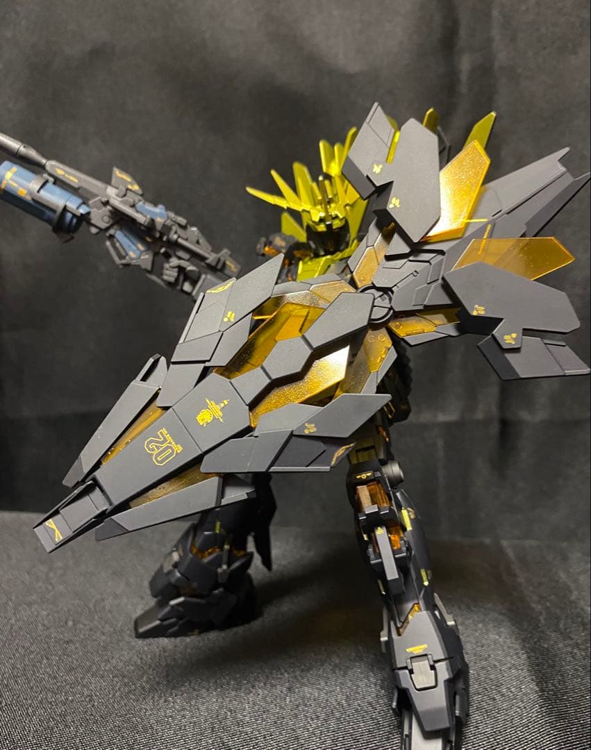 【ガンプラ完成品】　HG ユニコーンガンダム2号機バンシィノルン