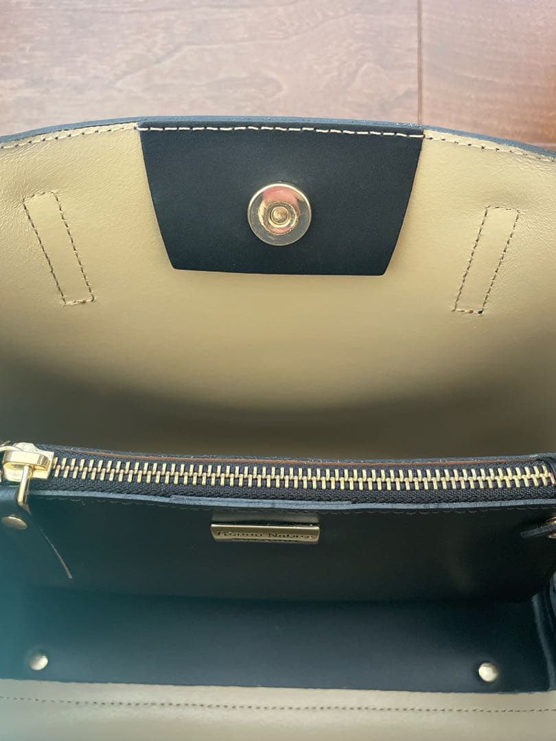 GIANNI NOTARO ジャンニノターロ レザー ハンド ショルダー バッグ